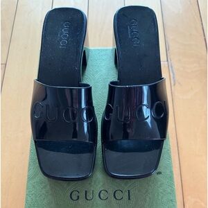 Gucci rubber sandals
